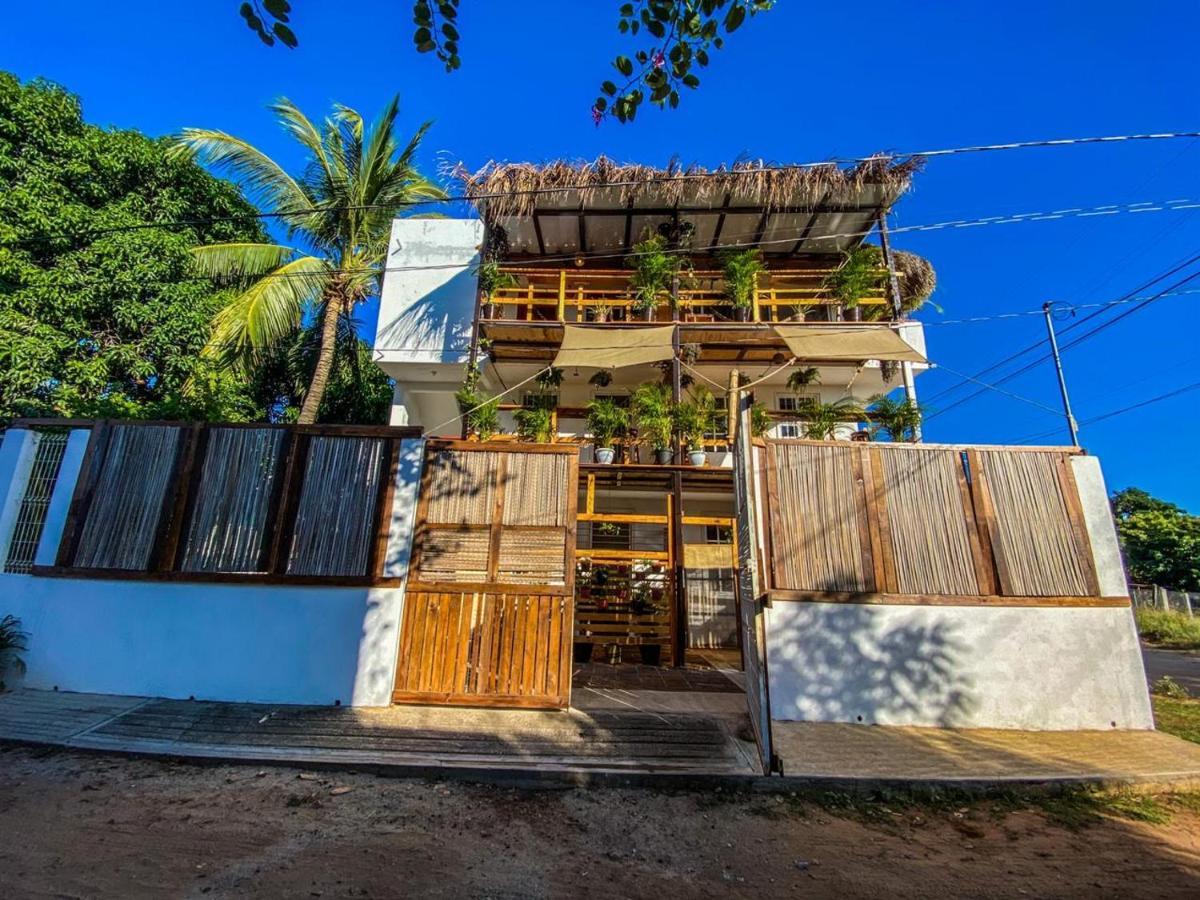 Shaka House Hotel Puerto Escondido  Eksteriør billede