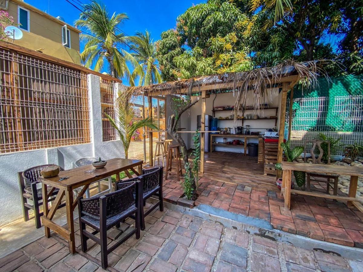Shaka House Hotel Puerto Escondido  Eksteriør billede