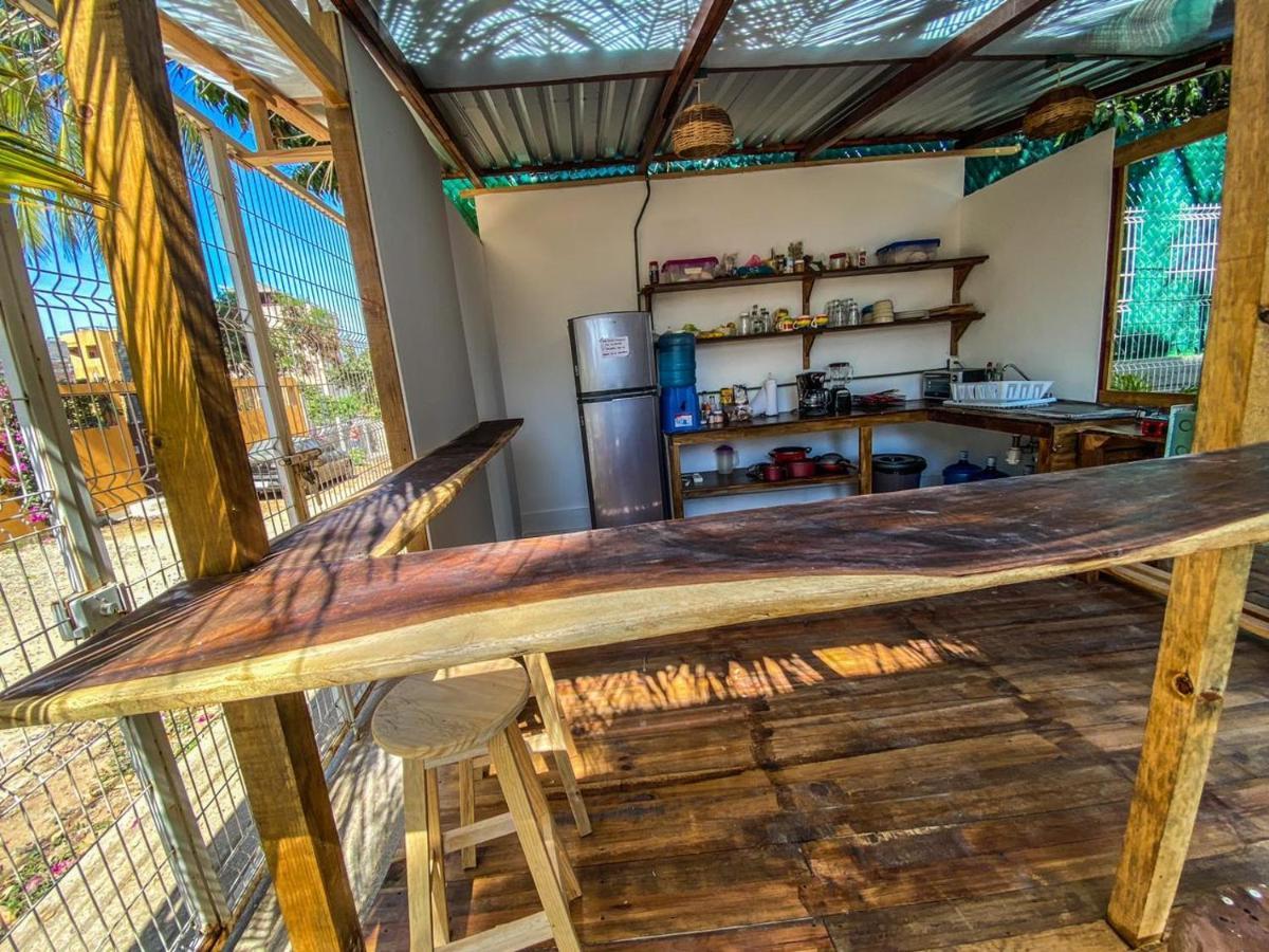 Shaka House Hotel Puerto Escondido  Eksteriør billede